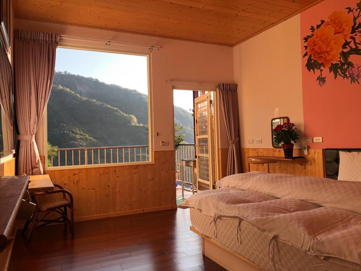 Chingjing ‧ Orange Scotia Apartment Renai Exterior photo